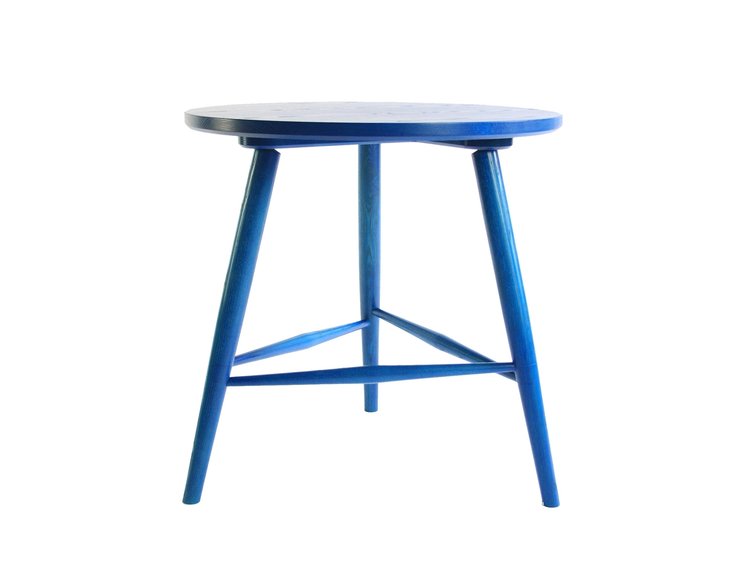 blue-side-table-interior-design-55405.jpg