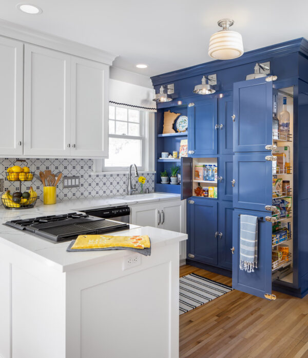 city-charm-kitchen-pantry-design-minneapolis