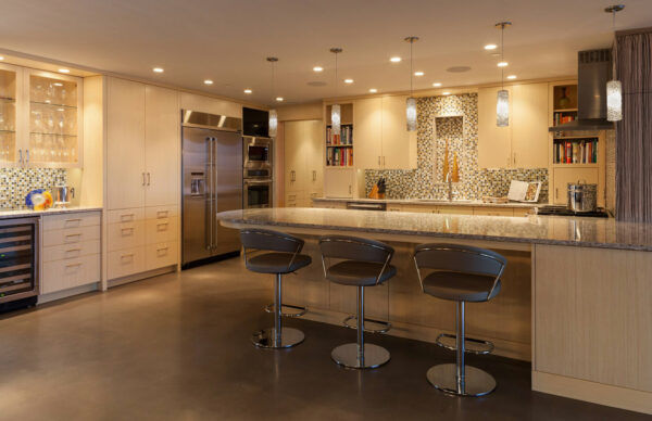 distinctive-penthouse-kitchen-design-minneapolis